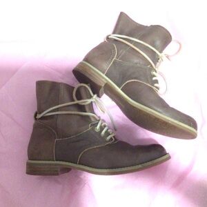 Women’s timberland Brown Leather Boots